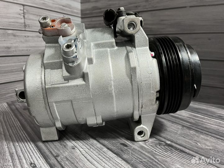 Компрессор кондиционера BMW X5 4.4i