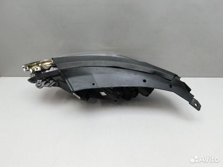 Фара правая Hyundai Sonata