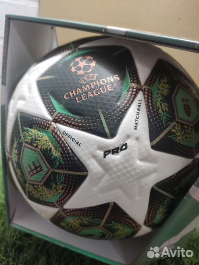 Футбольный мяч adidas лч финал 2025 Манчестер