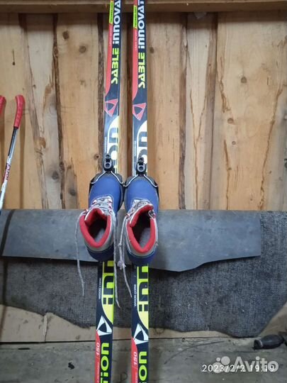 Беговые лыжи