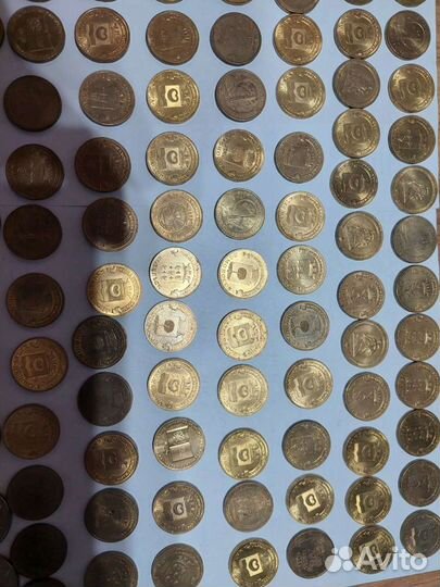 Юбилейные монеты