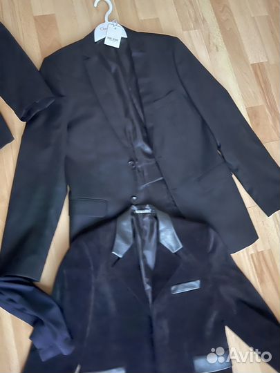 Пиджак школьный