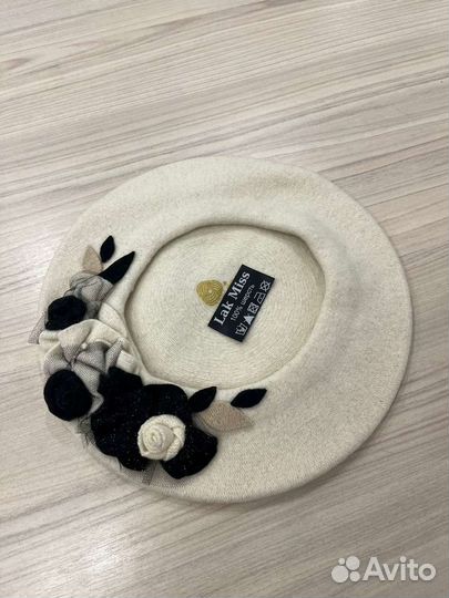 Берет женский