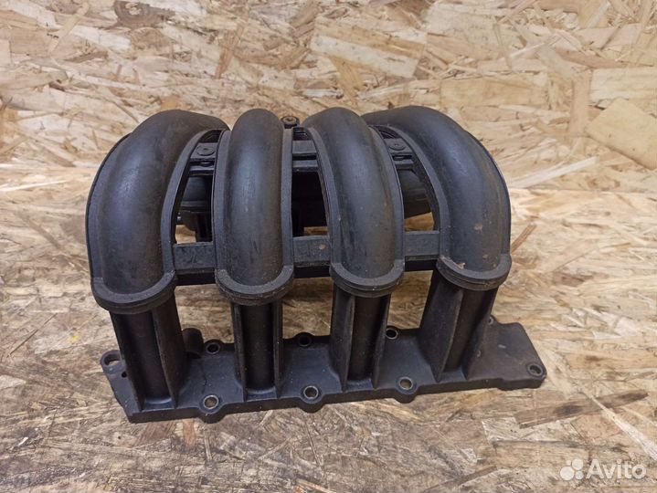 Коллектор впускной Chevrolet Aveo B12S1