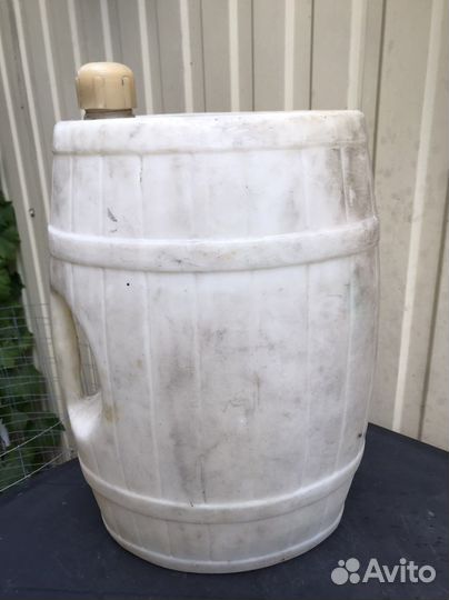 Канистра СССР пластиковая 20 литров