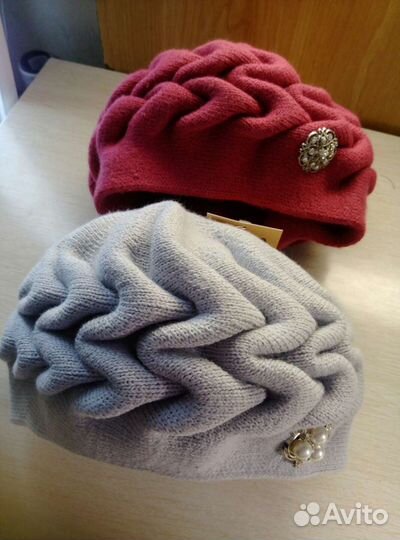 Шапки новые вязаные
