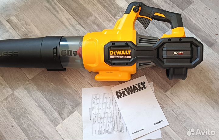 Воздуходувка dewalt flexvolt 60В dcmba572N