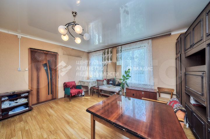 Дом 45 м² на участке 2 сот.
