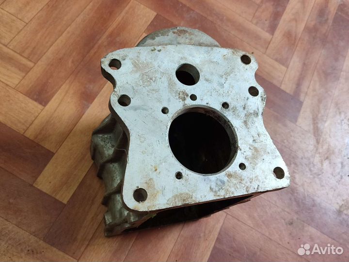 Картер кпп Волга Г24 4-ступ