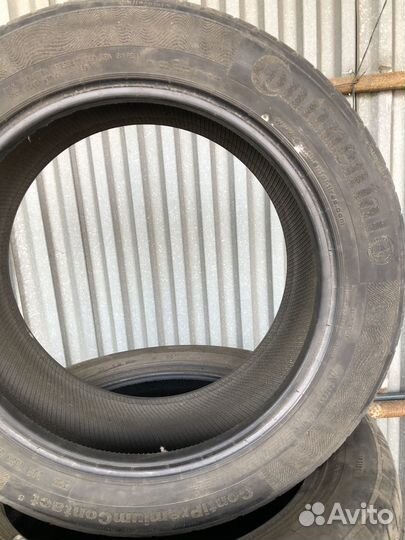 Continental ContiPremiumContact 5 215/55 R17 94