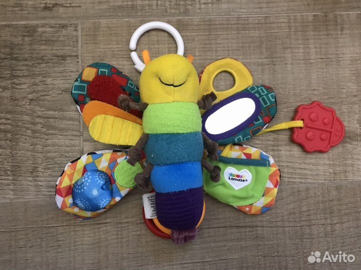Игрушки для малышей до года