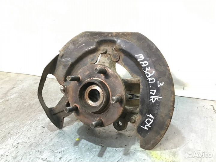 Кулак поворотный ступица в сборе передний правый