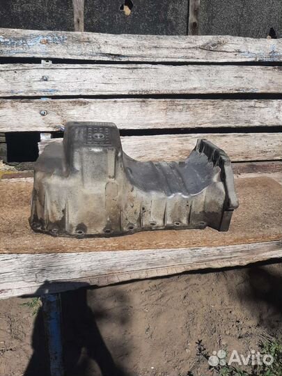 Поддон двигателя renault logan 1.4