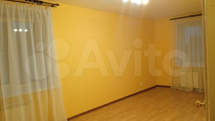 1-к. квартира, 42 м², 3/3 эт.