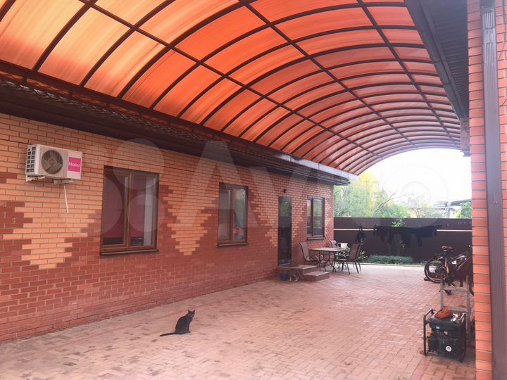 Дом 275 м² на участке 12 сот.