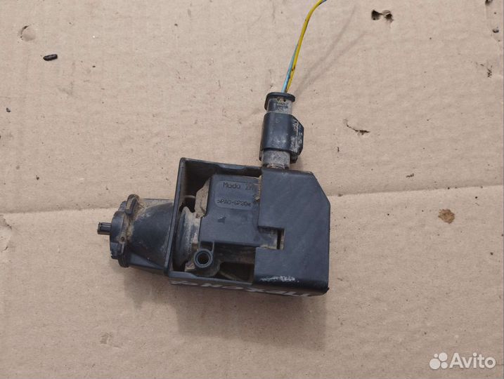 Активатор лючка бензобака Peugeot 408