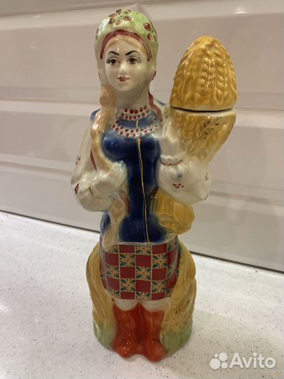 Статуэтки штоф