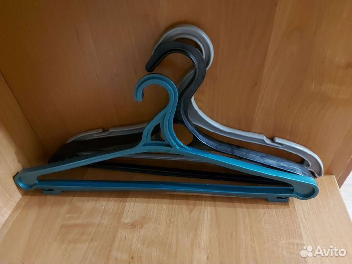 Вешалки плечики бу