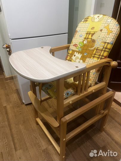 Стульчик для кормления