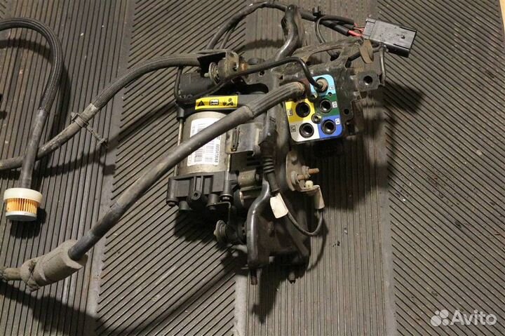 Компрессор пневматической подвески Jeep Grand Che