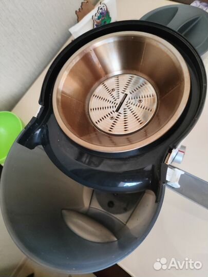 Соковыжималка центробежная bosch