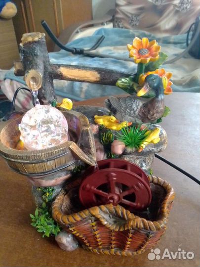 Декоративный водопад с подсветкой