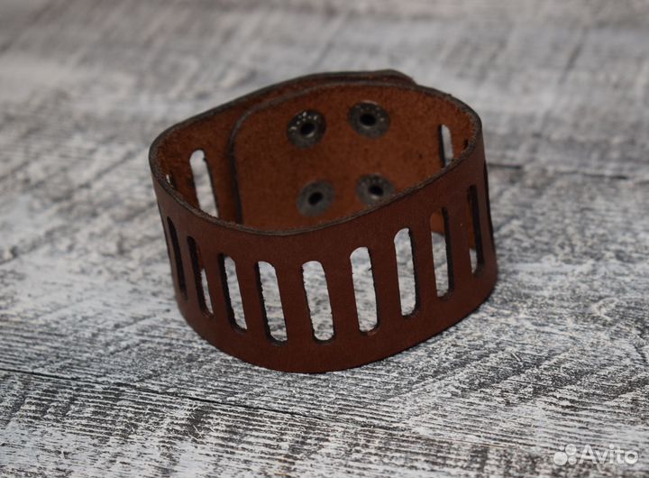 Браслет мужской из натуральной кожи