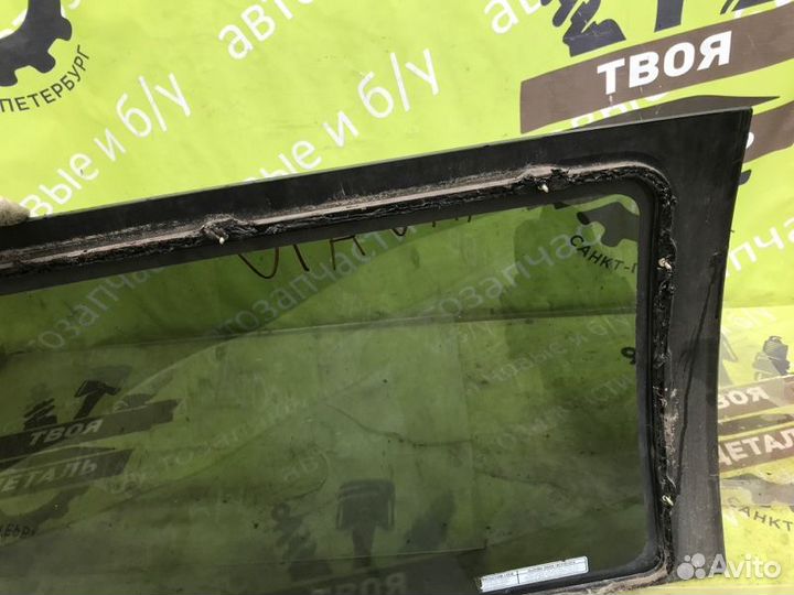 Стекло двери заднее левое Dodge Caravan 3 3.0