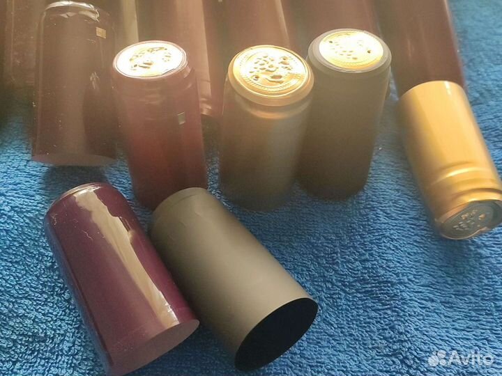 Пробки и колпачки для бутылок