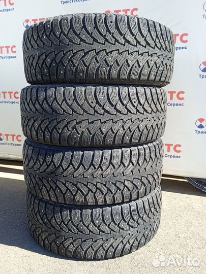 Nokian Tyres Hakkapeliitta 4 215/55 R16