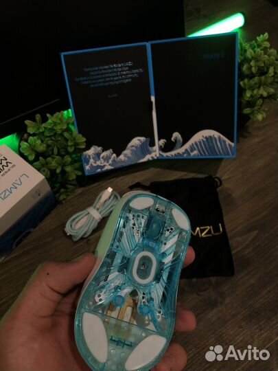 Lamzu atlantis v2 mini