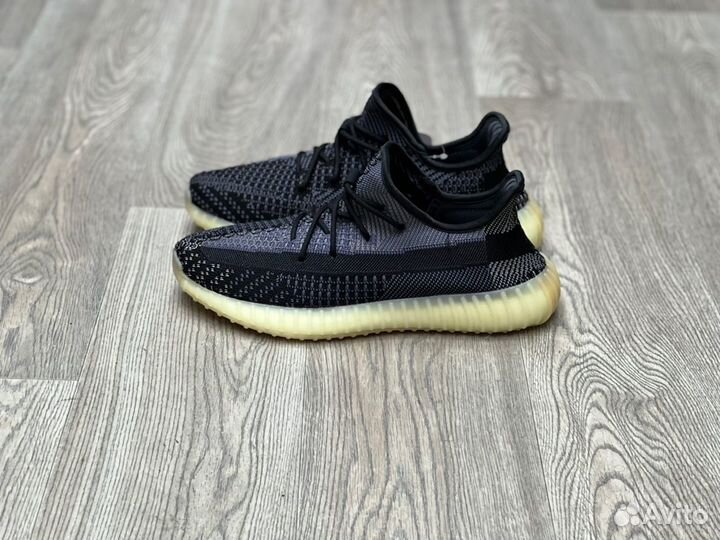 Кроссовки Adidas Yeezy Boost 350 v2 Carbon (36-45)