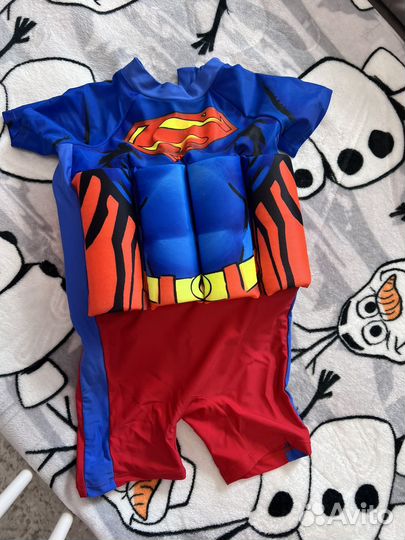 Одежда для бассейна