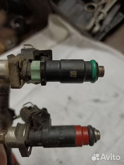 Топливная рампа Granta/Kalina