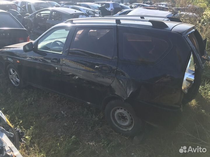 LADA priora разбор по запчастям