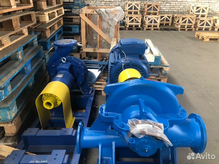 Водяной насос помпа