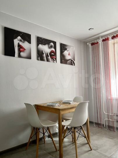 1-к. квартира, 43 м², 1/10 эт.