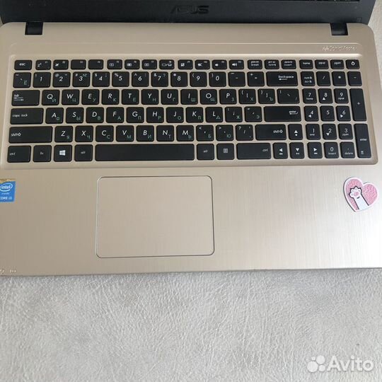 Asus X540L i3 5050U 8gb DDR3 250 HDD