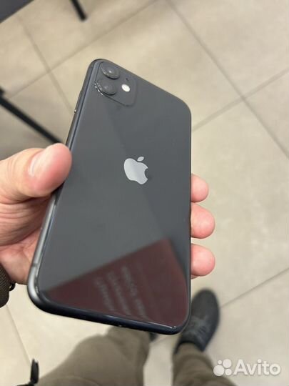 iPhone 11, 64 ГБ