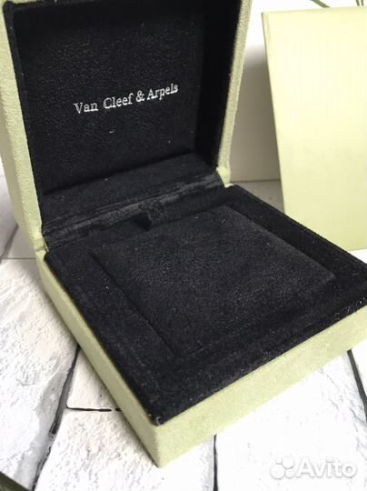 Van cleef коробка для подвески