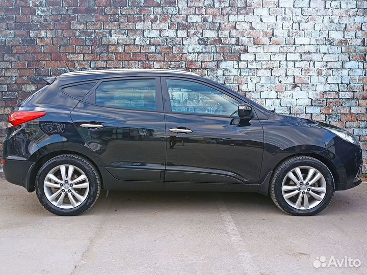 Hyundai ix35 2.0 AT, 2011, 131 900 км