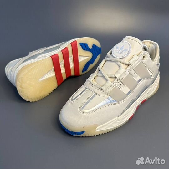 Кроссовки Adidas Niteball