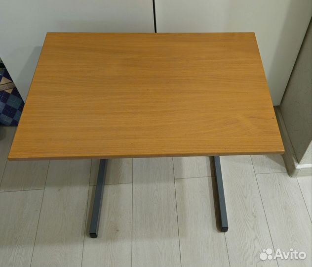 Школьный стол и стул б/у