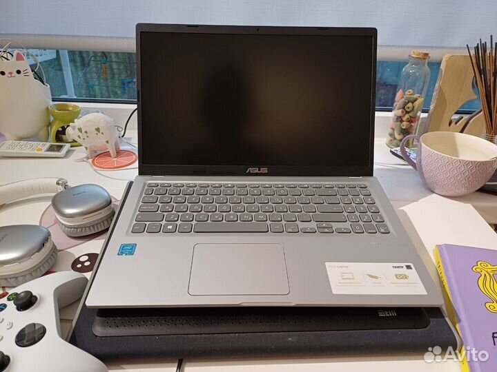 Ноутбук asus