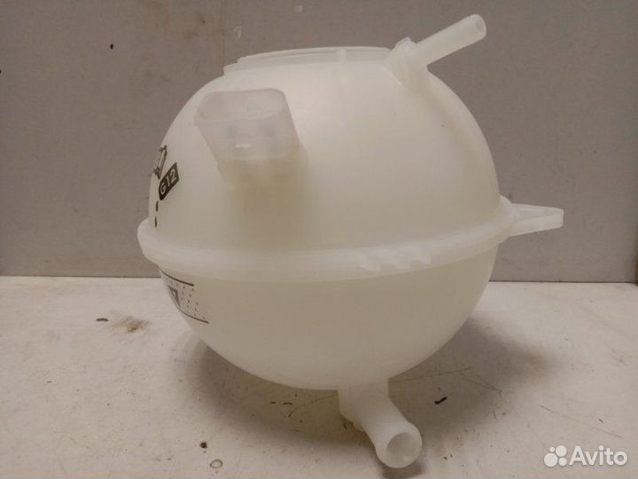 Бачок расширительный Volkswagen Golf Iv/Bora