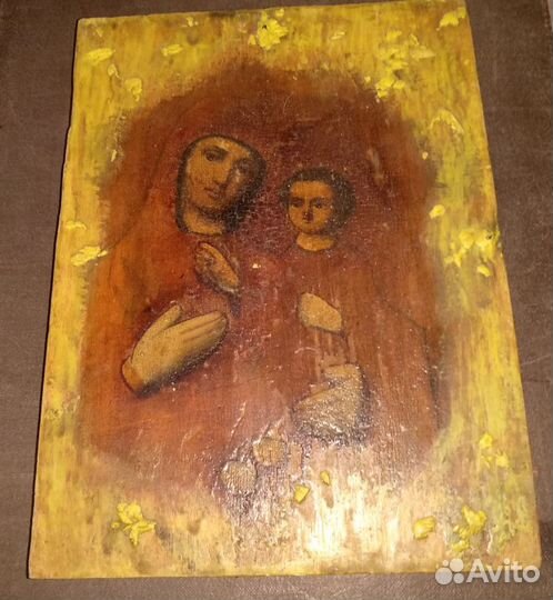 Икона на дереве Богоматерь