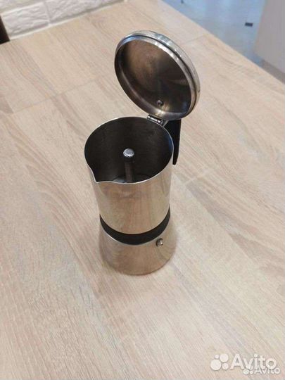 Гейзерная кофеварка