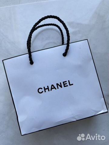 Наборы косметики Chanel, mufe, L'occitaine