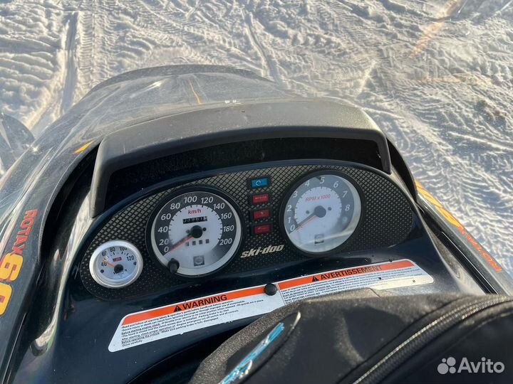 Снегоход Ski-doo Skandic 600