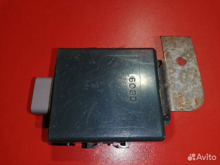 Блок управления дверьми Suzuki Grand Vitara TA02W